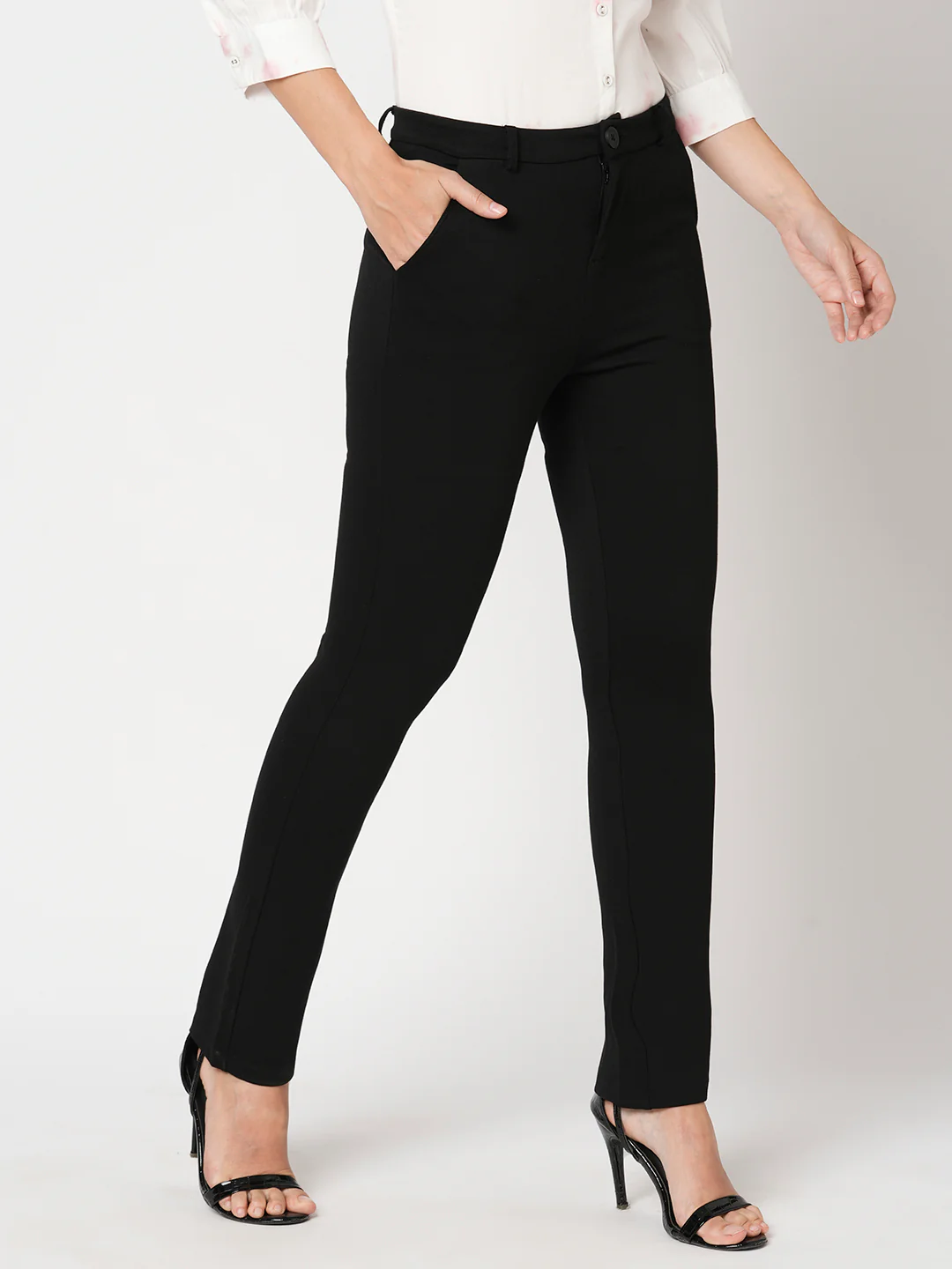 Women Black Mid-Rise Straight Fit Treggings - Image 5