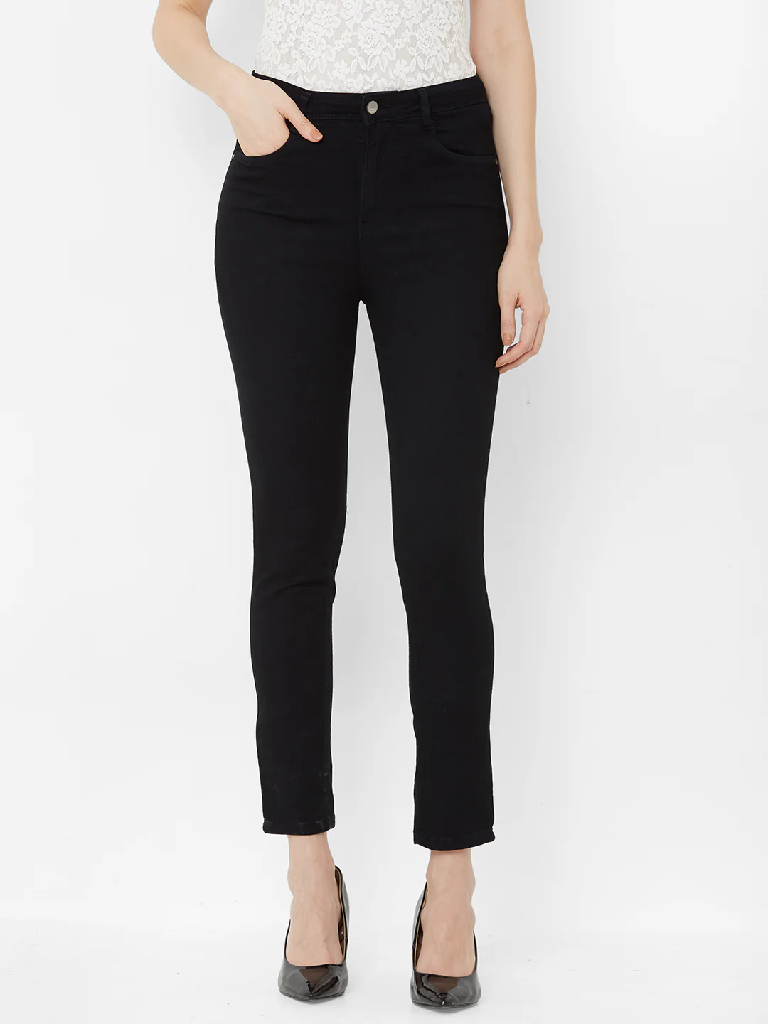 Women Black Mid-Rise Super Straight Crop Fit Jeans - Image 2
