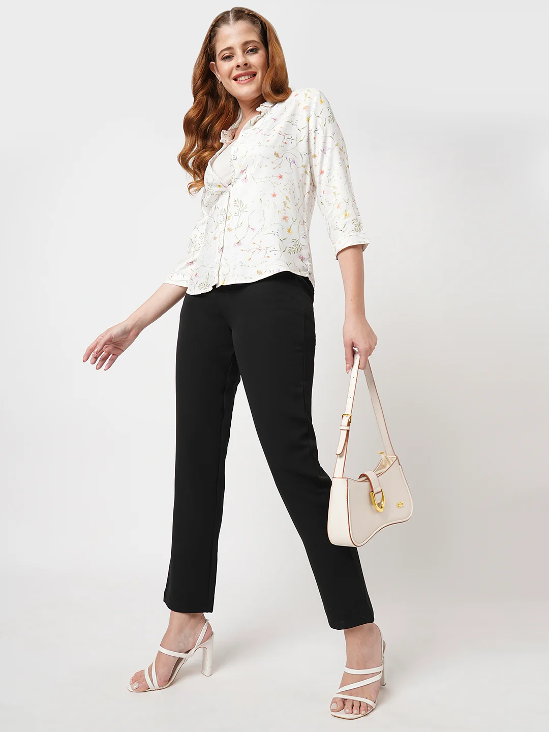 Women Black Mid-Rise Trouser - Image 4
