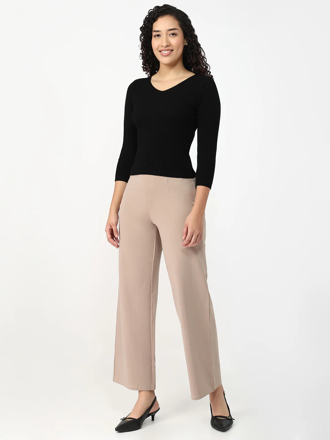 Women Black Slim Fit Flat Knit - Image 4