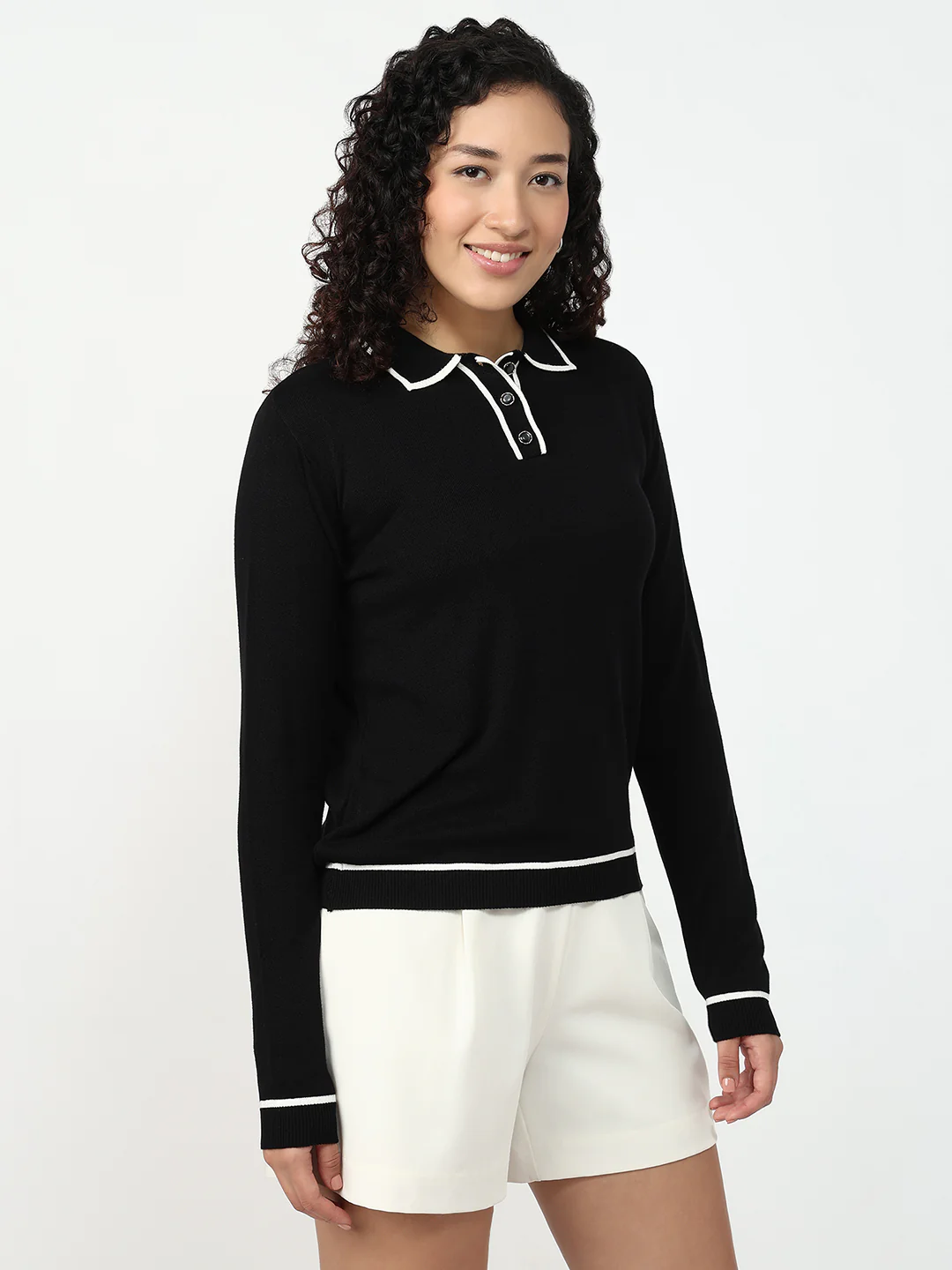 Women Black Slim Fit Flat Knit - Image 5