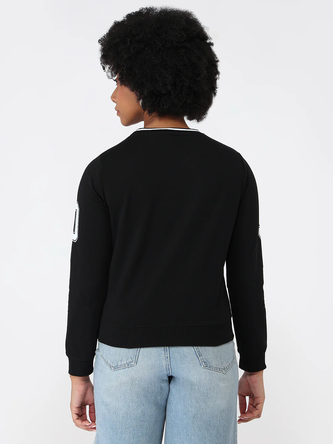 Women Black Slim Fit Sweatshirt - Image 3
