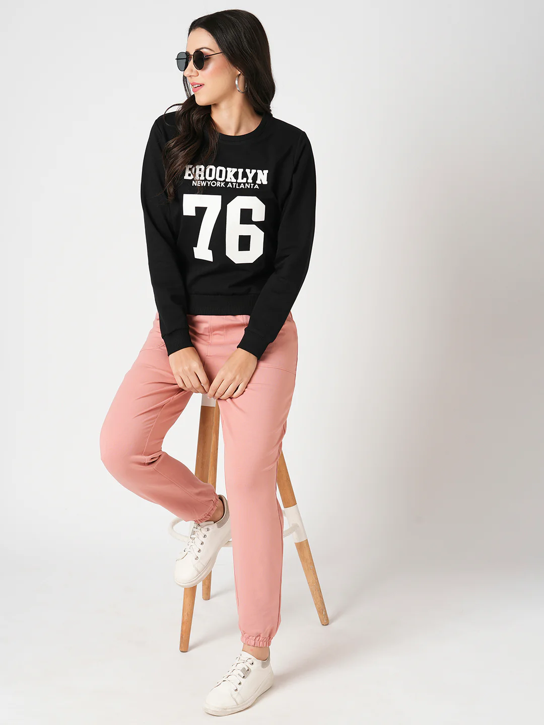 Women Black Slim Fit Sweatshirt