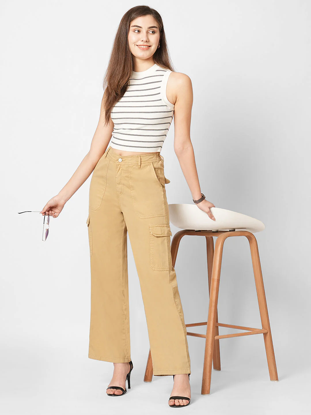 Women Black/White Flat Knit Top - Image 2