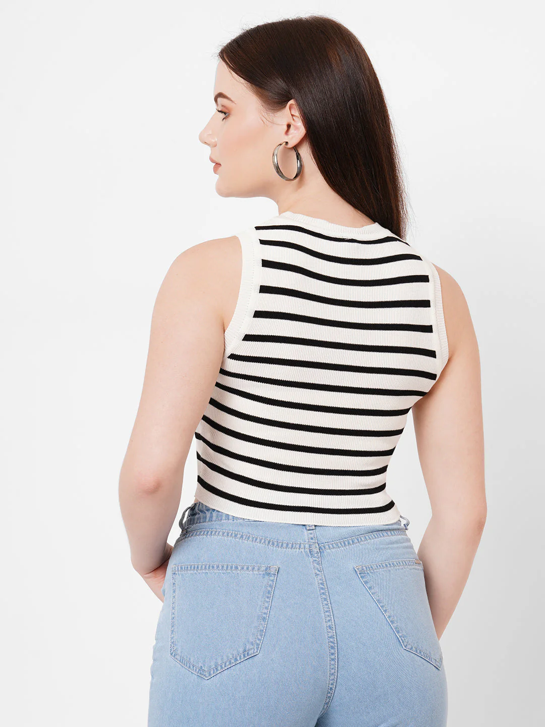 Women Black & White Flat Knit Top - Image 3