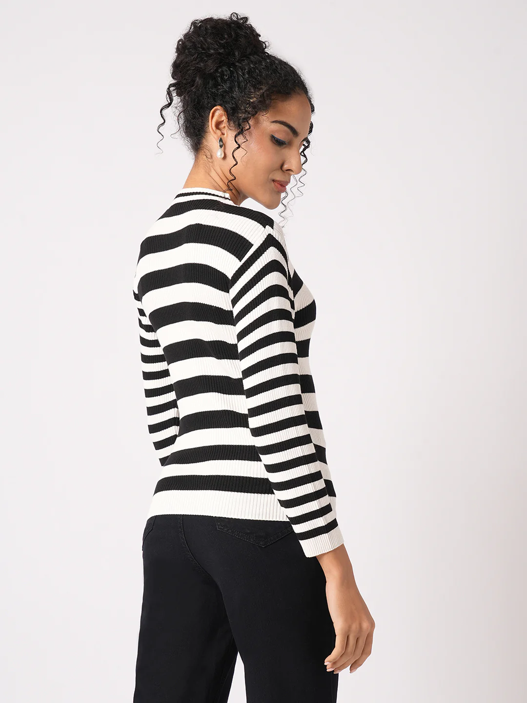 Women Black/White Flat Knit - Image 3