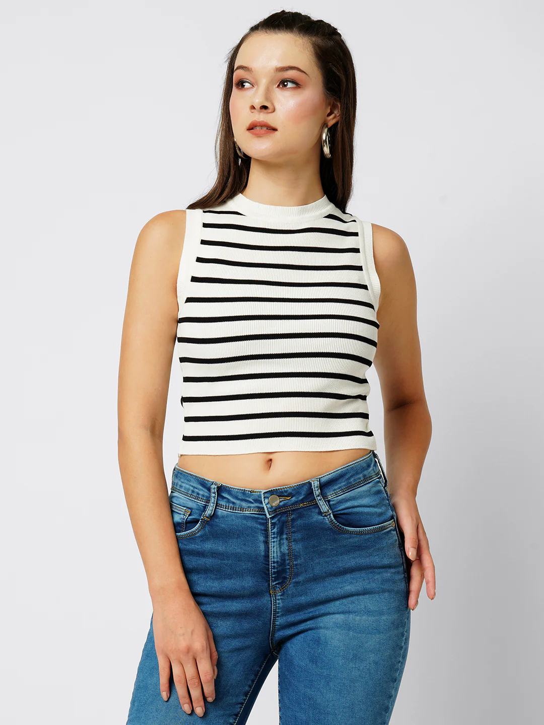 Women Black & White Slim Fit Tank Top - Image 2