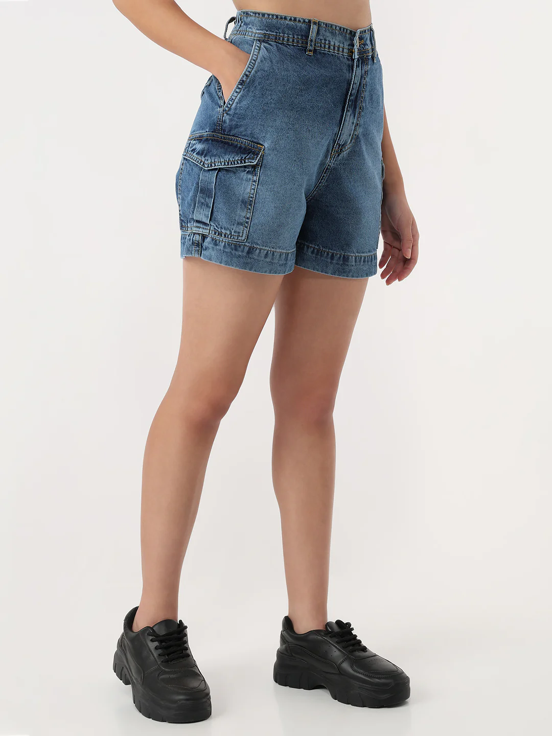 Women Blue Cargo Shorts - Image 4