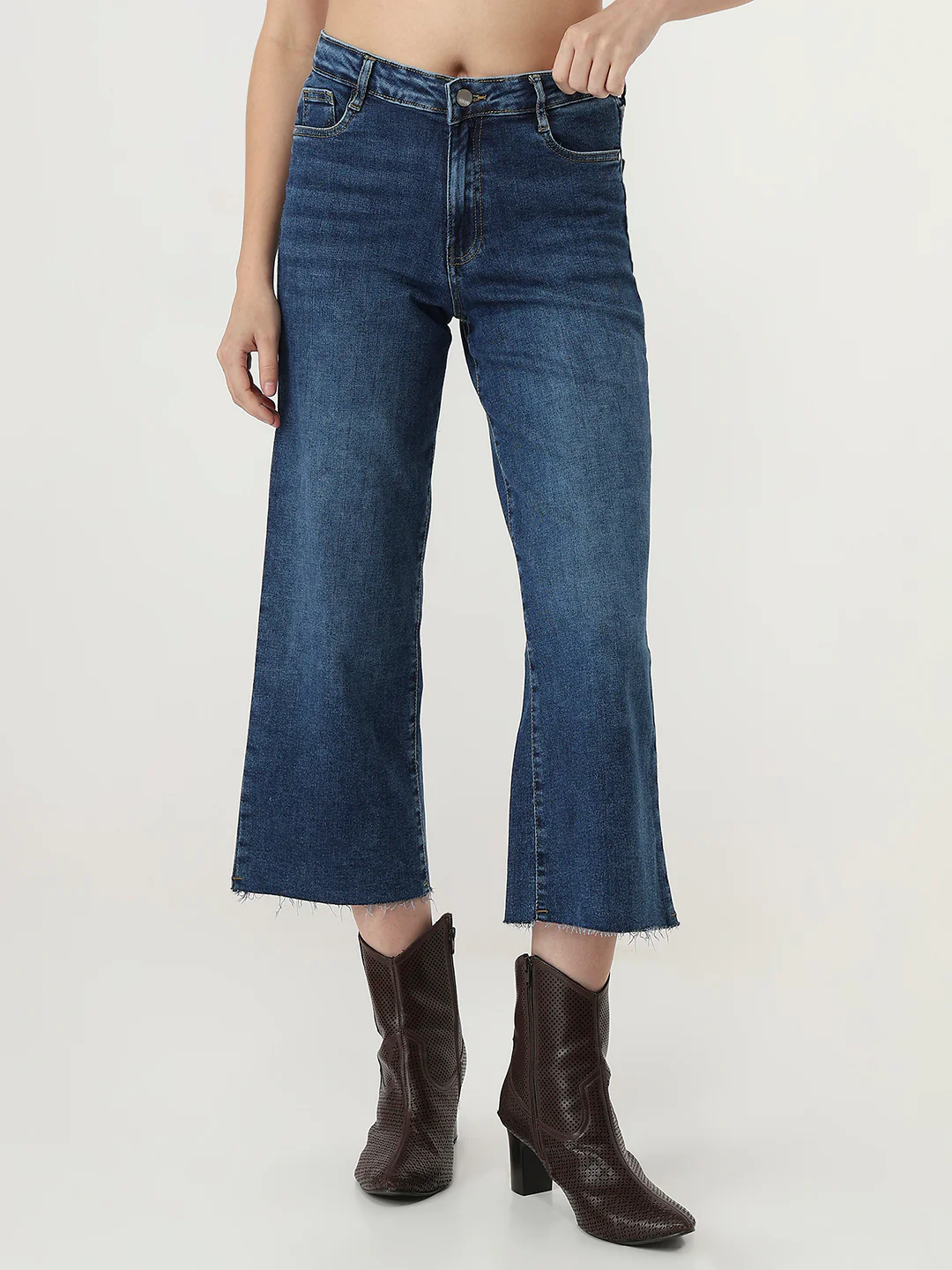 Women Blue Crop Wide Leg Jeans - Image 2