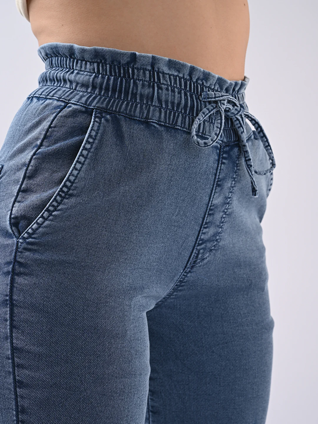 Women Blue Denim Joggers - Image 5
