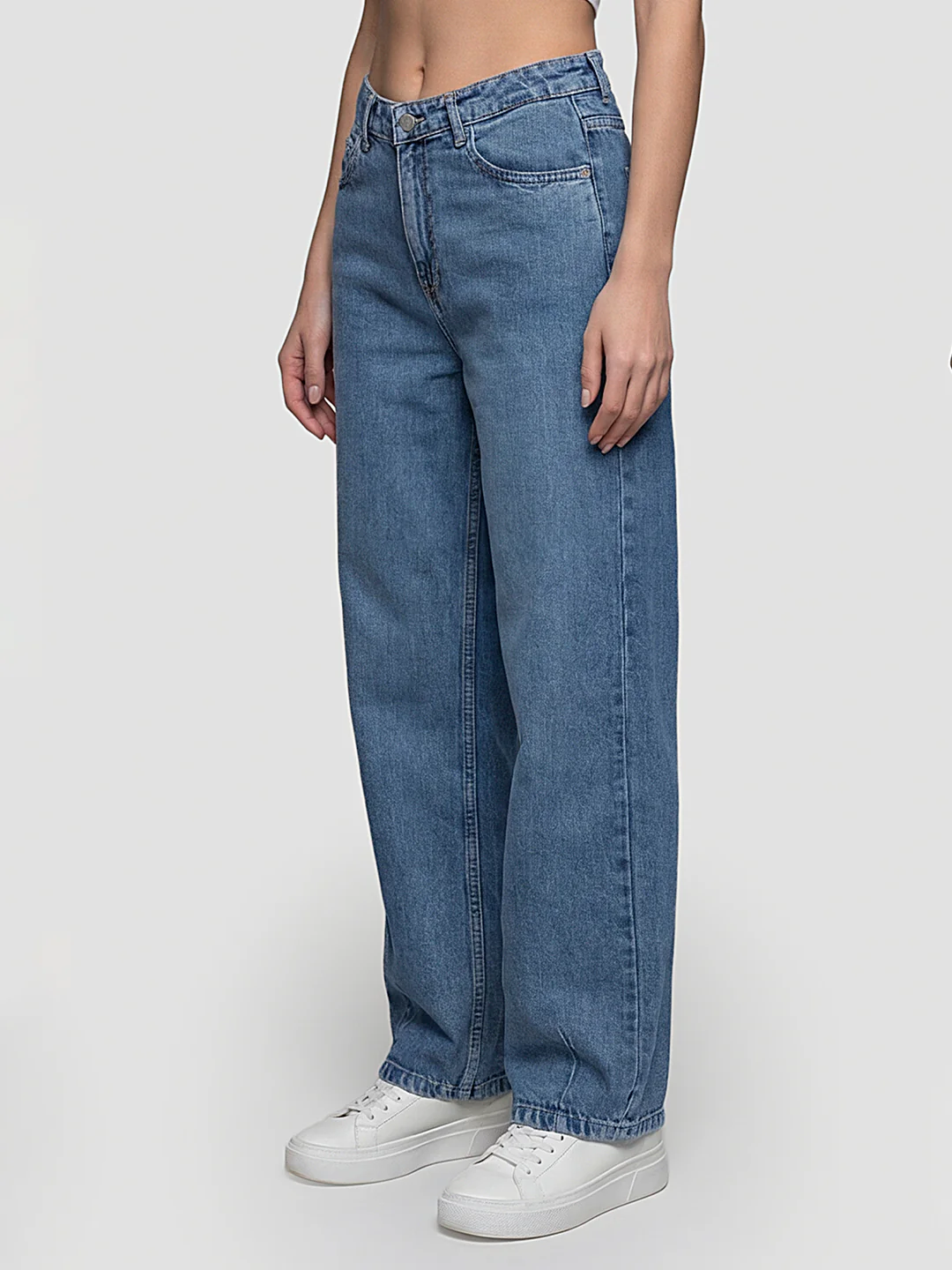 Women Blue High-Rise Baggy Barrel Jeans - Image 5