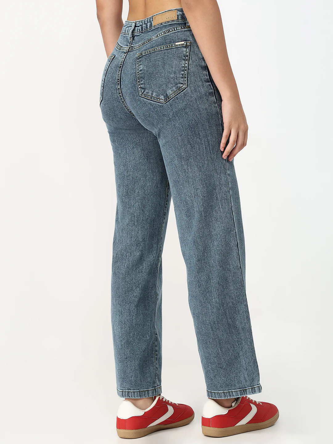 Women Blue High-Rise Baggy Fit Jeans - Image 3