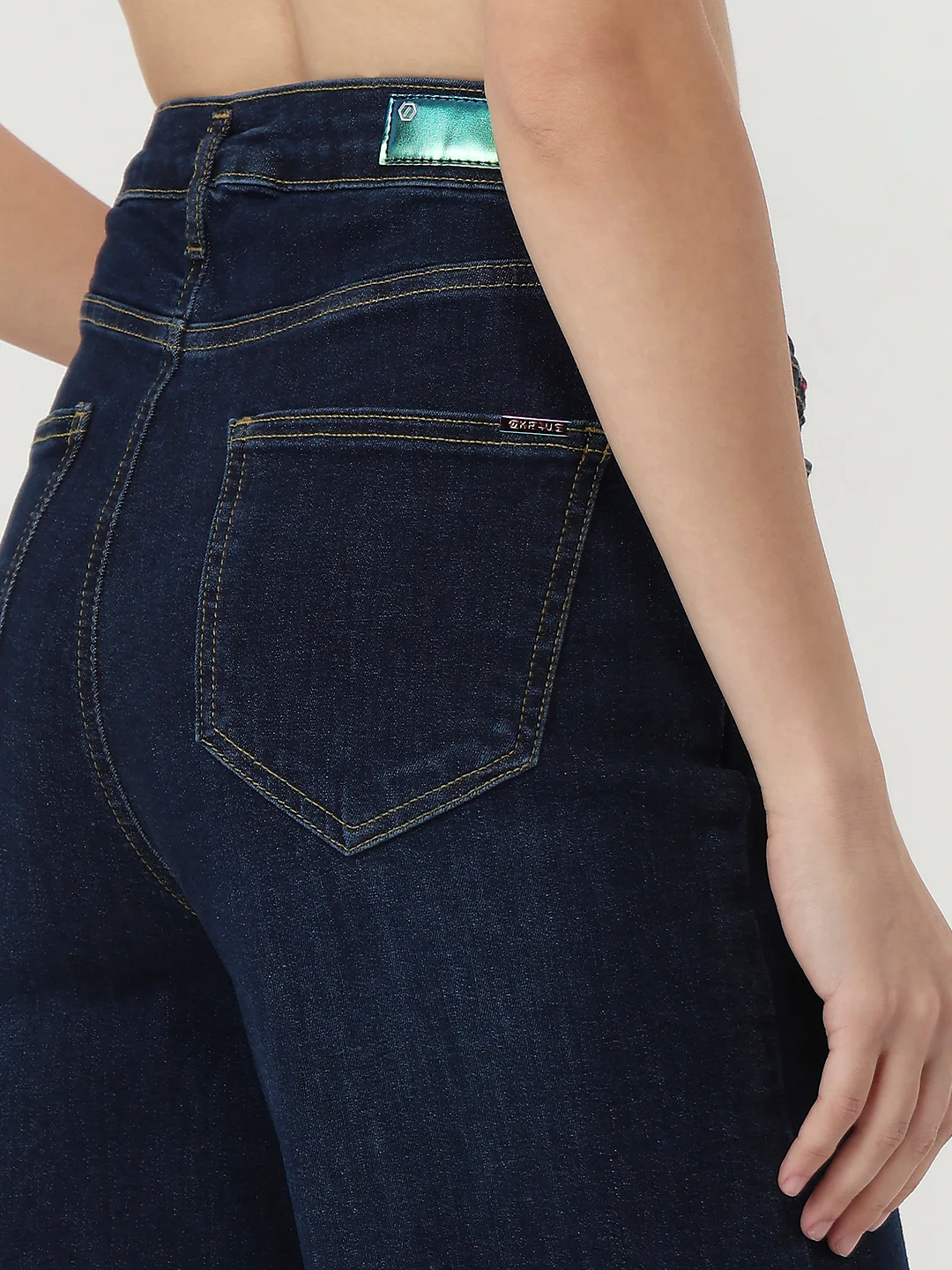Women Blue High-Rise Baggy Fit Jeans - Image 8