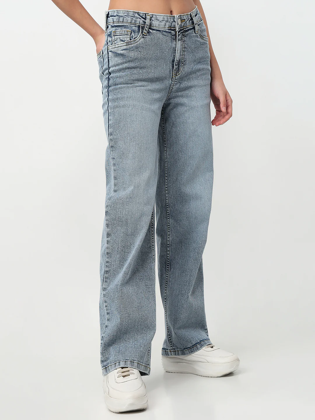 Women Blue High-Rise Baggy Jeans - Image 6
