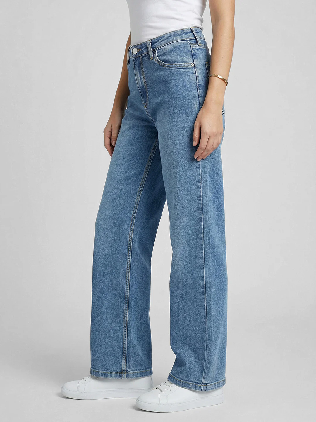 Women Blue High-Rise Baggy Jeans - Image 6