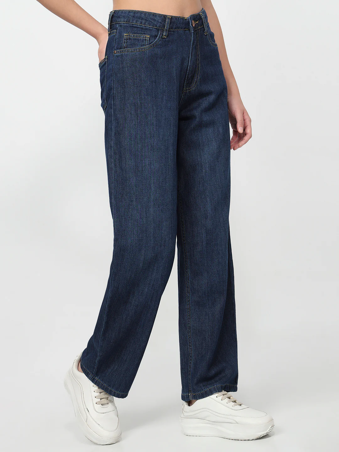 Women Blue High-Rise Barrel Jeans - Image 6