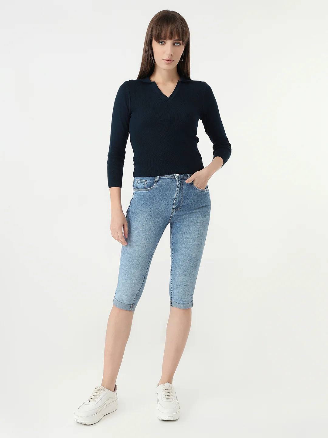 Women Blue High-Rise Capri - Image 4