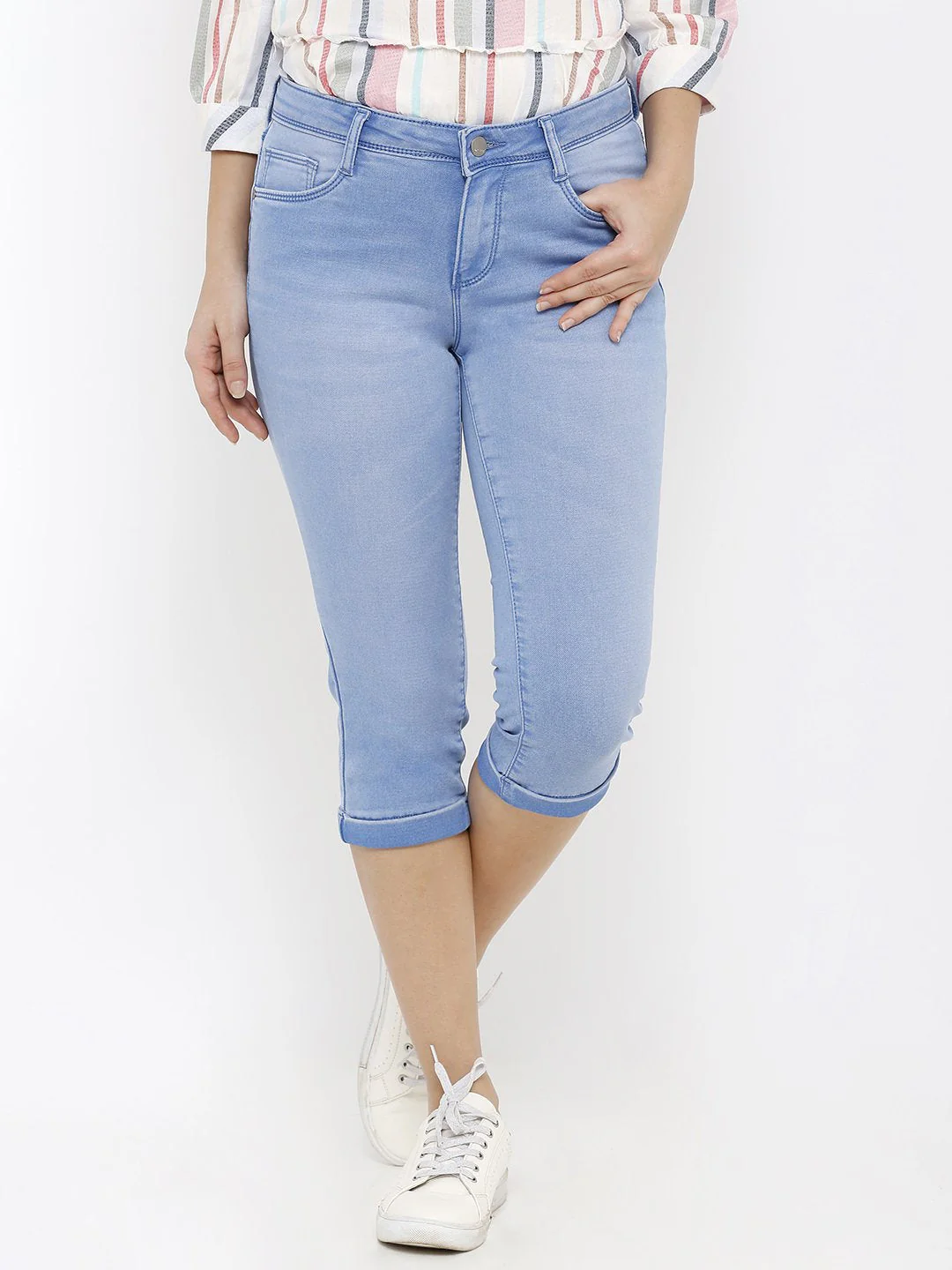 Women Blue High-Rise Capri - Image 2