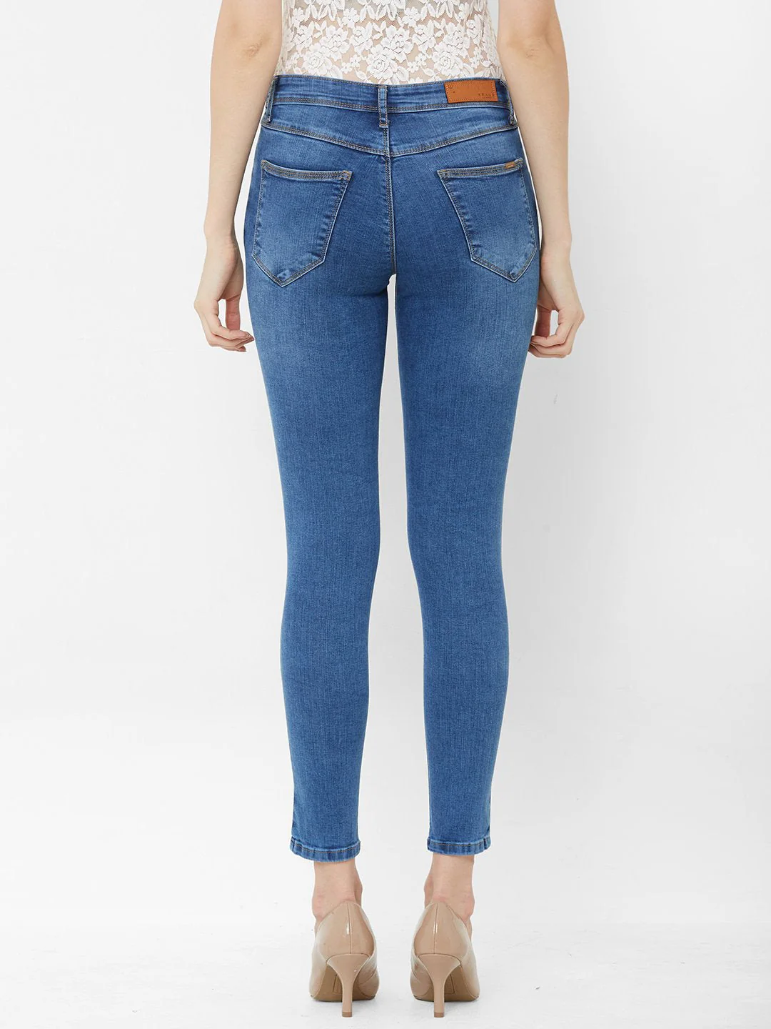 Women Blue High-Rise Crop Length Skinny Jeans - Image 3