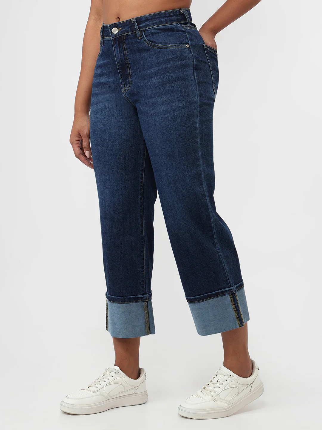 Women Blue High-Rise Crop Straight Fit Jeans - Image 8