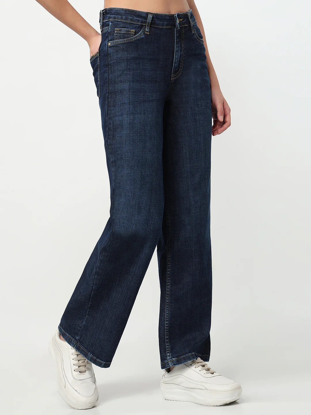 Women Blue High-Rise Flare Jeans - Image 6