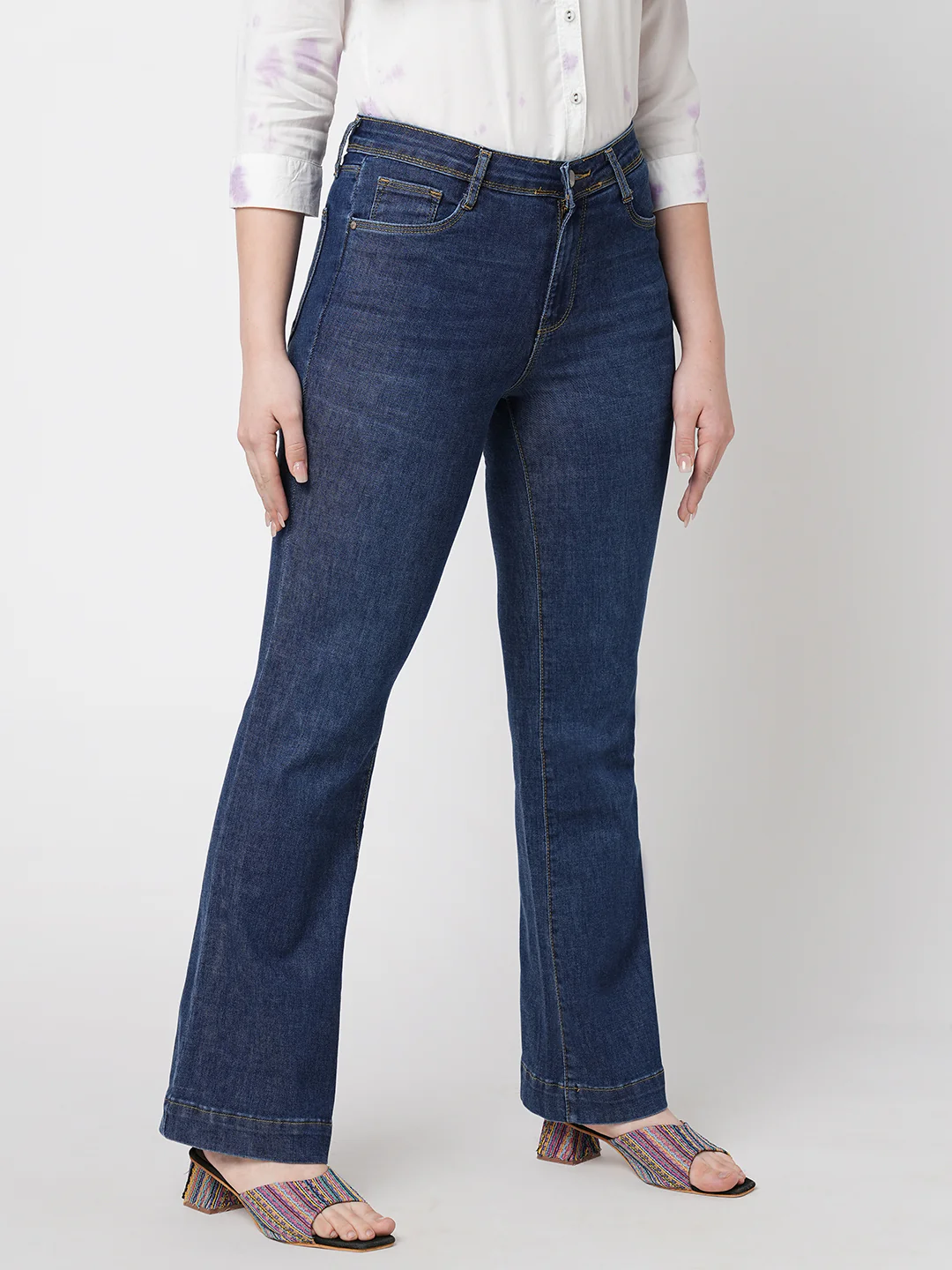 Women Blue High-Rise Flare Jeans - Image 4