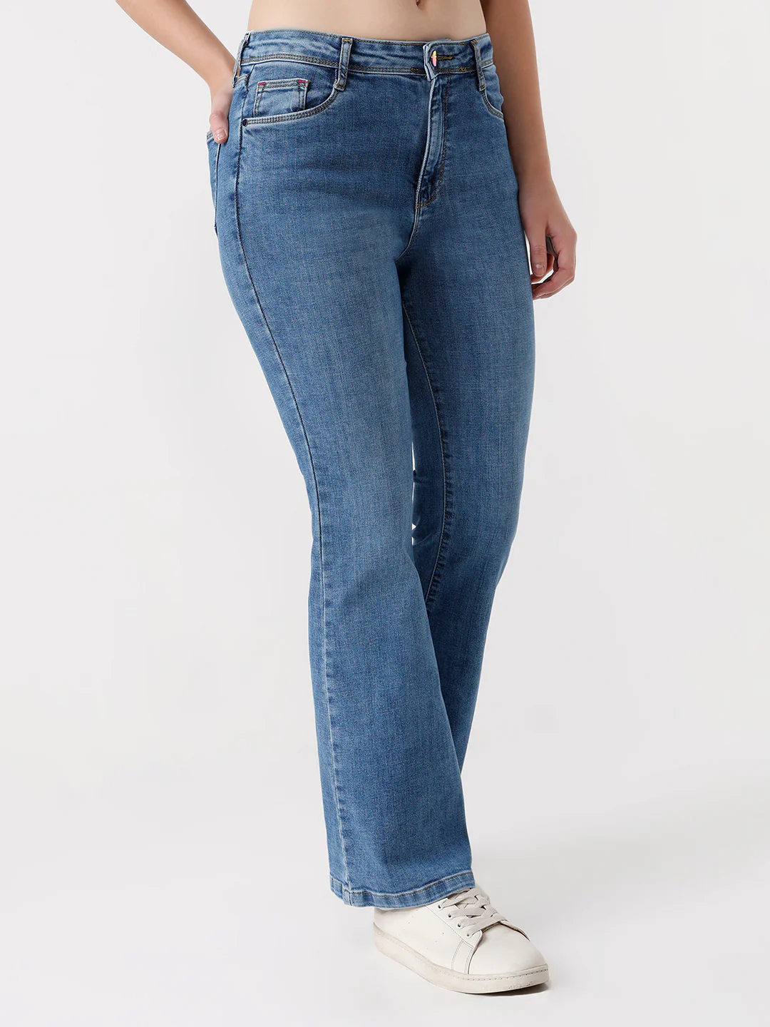 Women Blue High-Rise Flare Jeans - Image 6