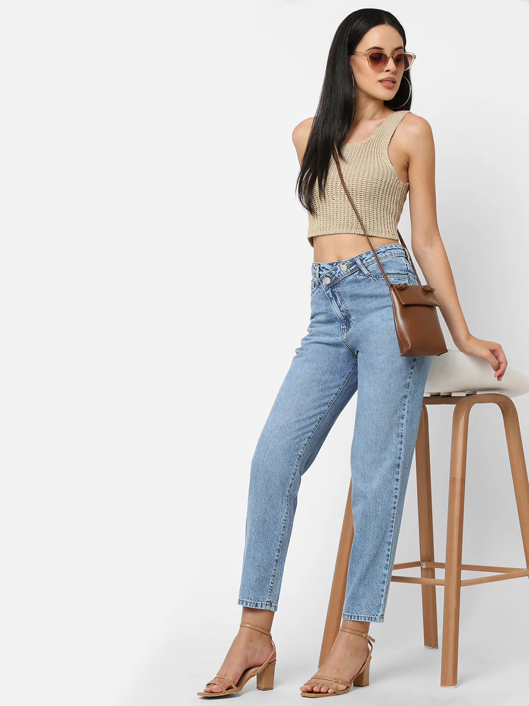 Women Blue High-Rise Mom Fit Jeans - Image 4
