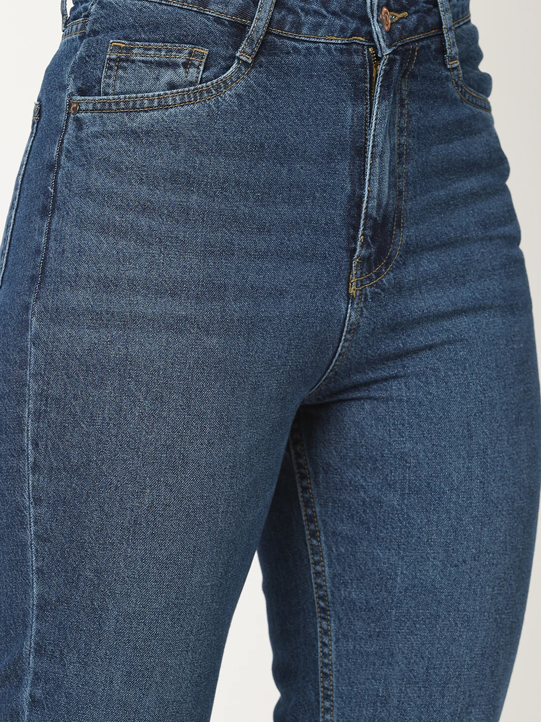 Women Blue High-Rise Relax Straight Fit Jeans - Image 5