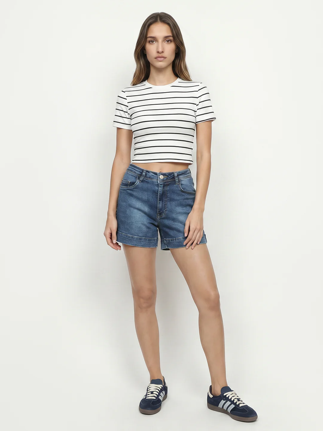 Women Blue High-Rise Shorts - Image 4