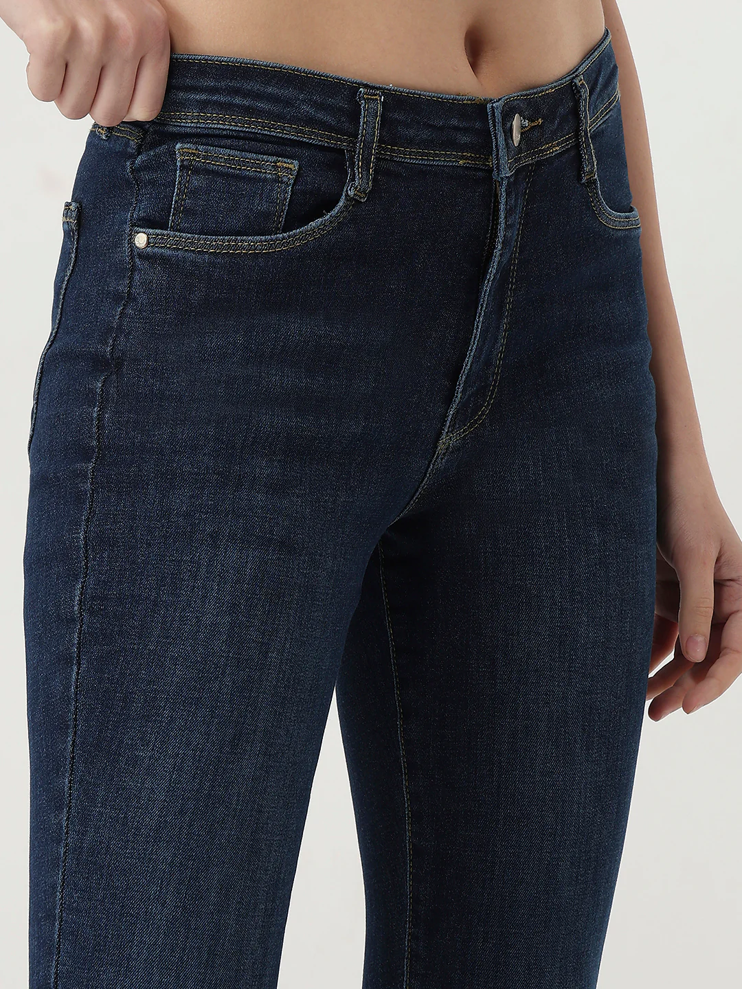 Women Blue High-Rise Skinny Jeans - Image 6