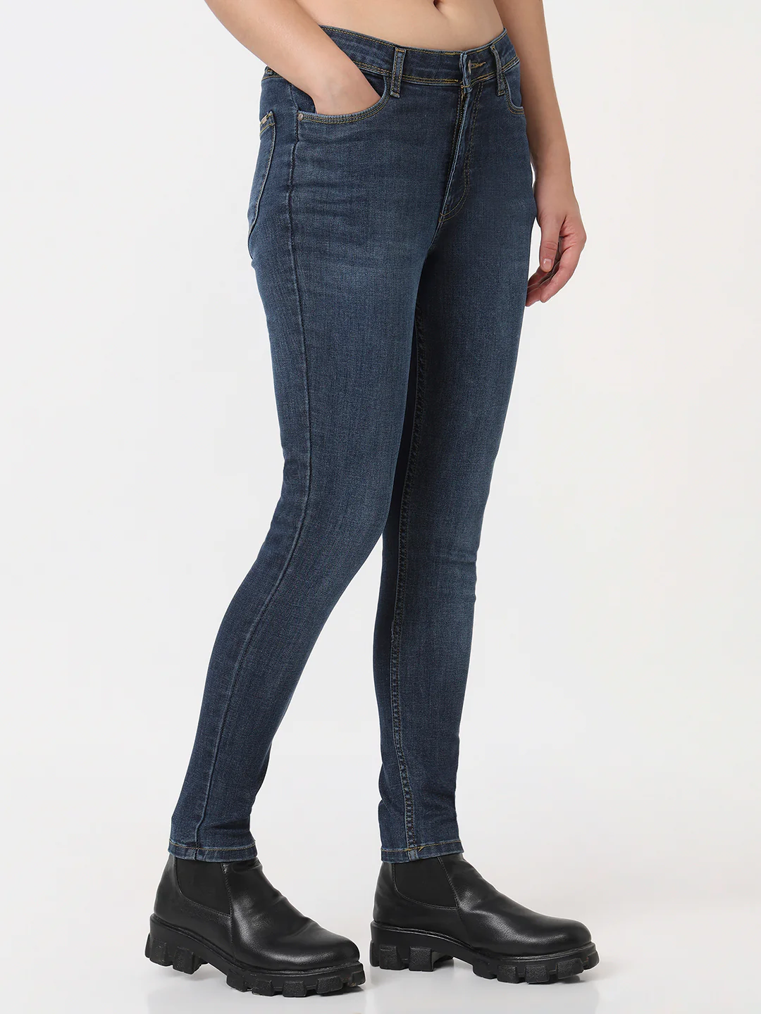 Women Blue High-Rise Skinny Jeans - Image 6