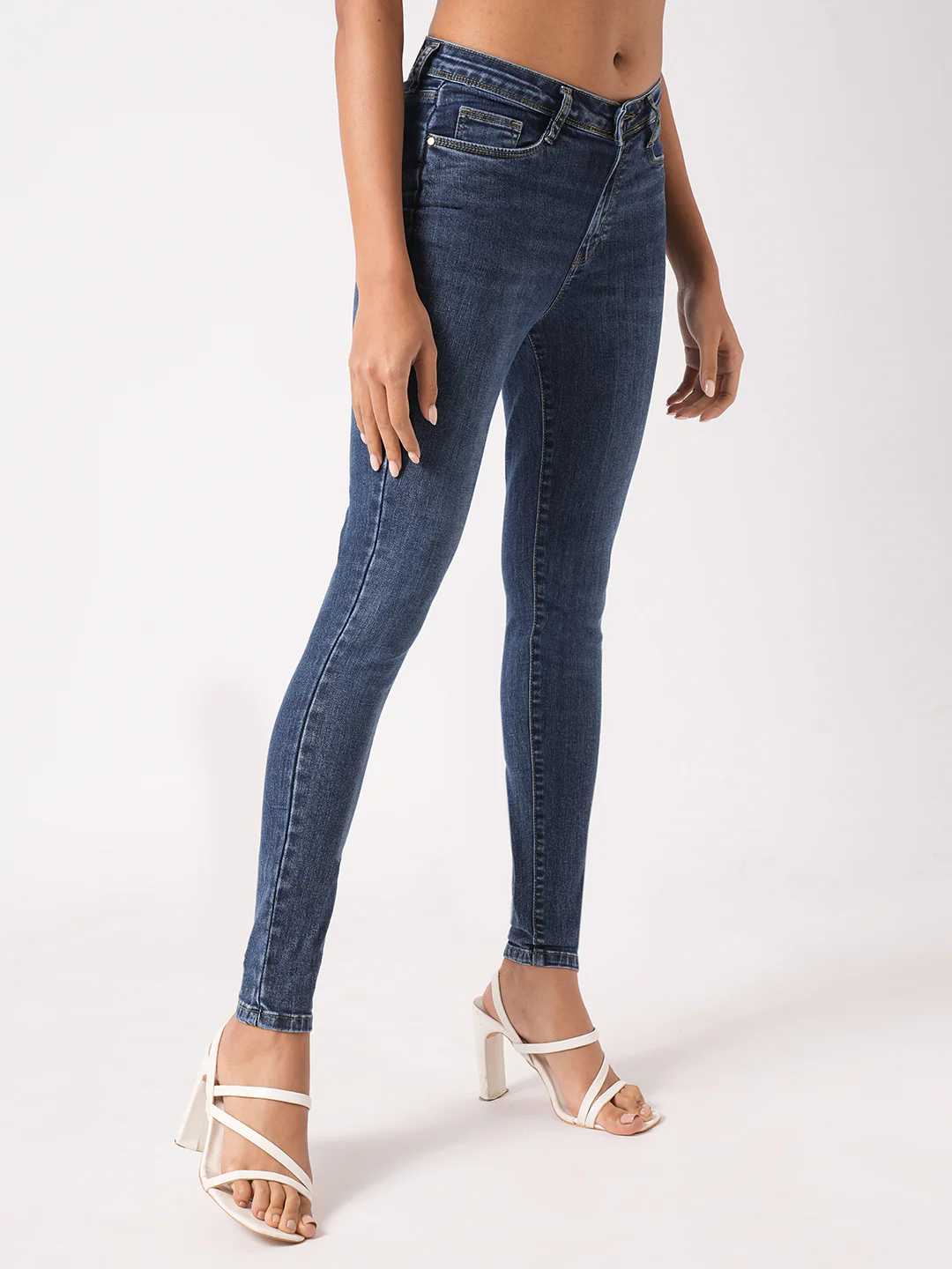 Women Blue High-Rise Skinny Jeans - Image 6
