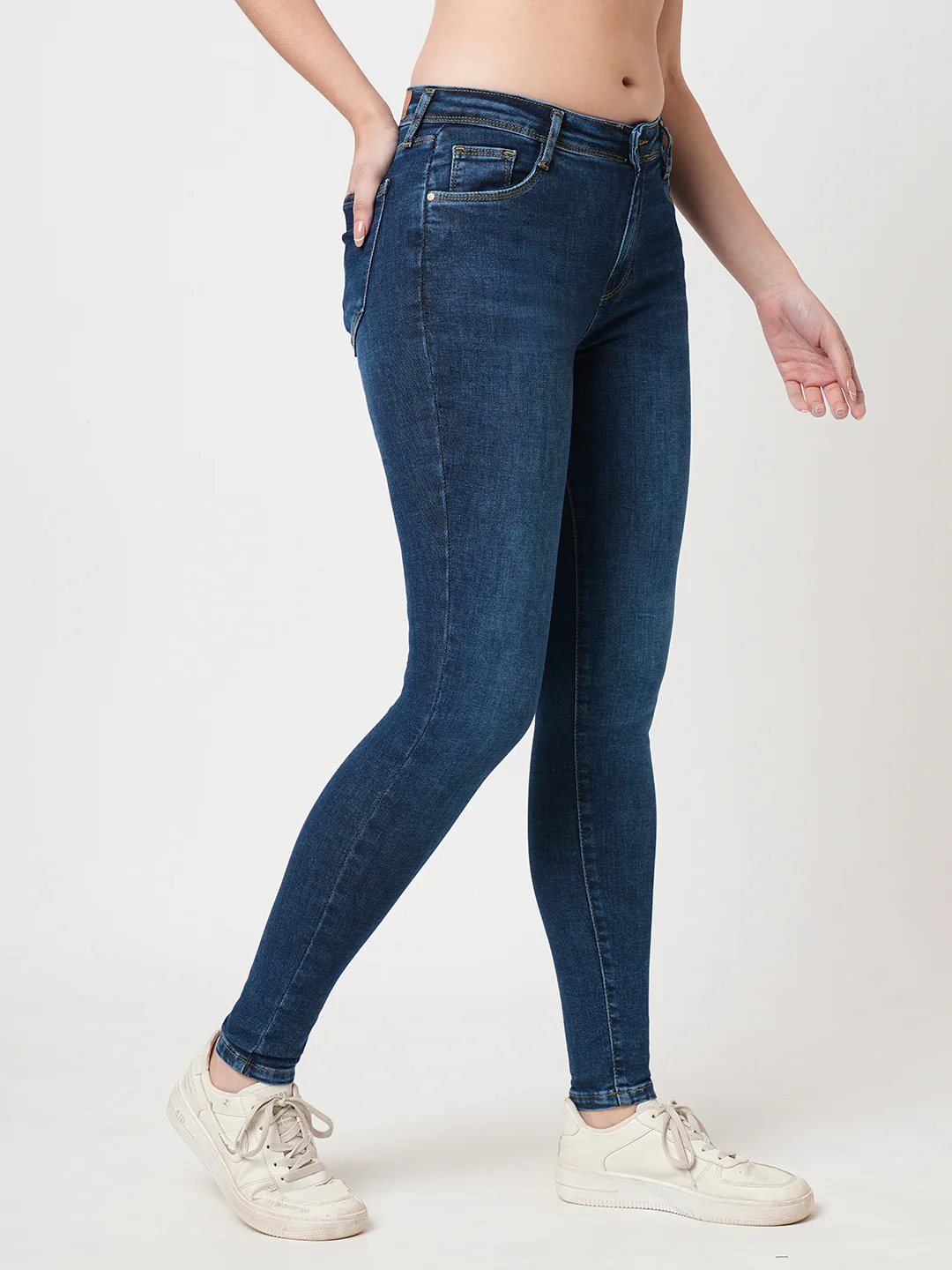 Women Blue High-Rise Skinny Jeans - Image 5