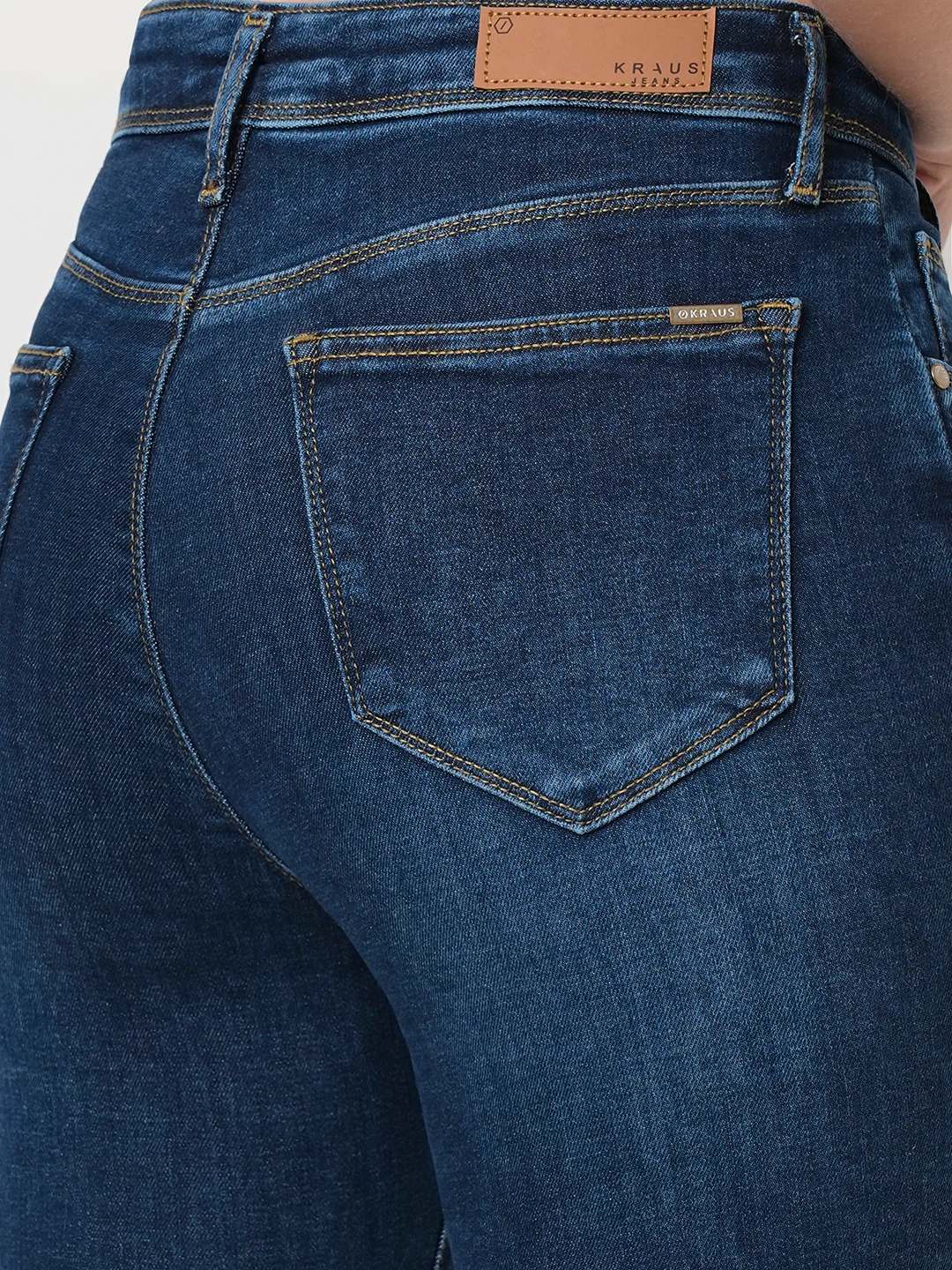 Women Blue High-Rise Skinny Jeans - Image 6