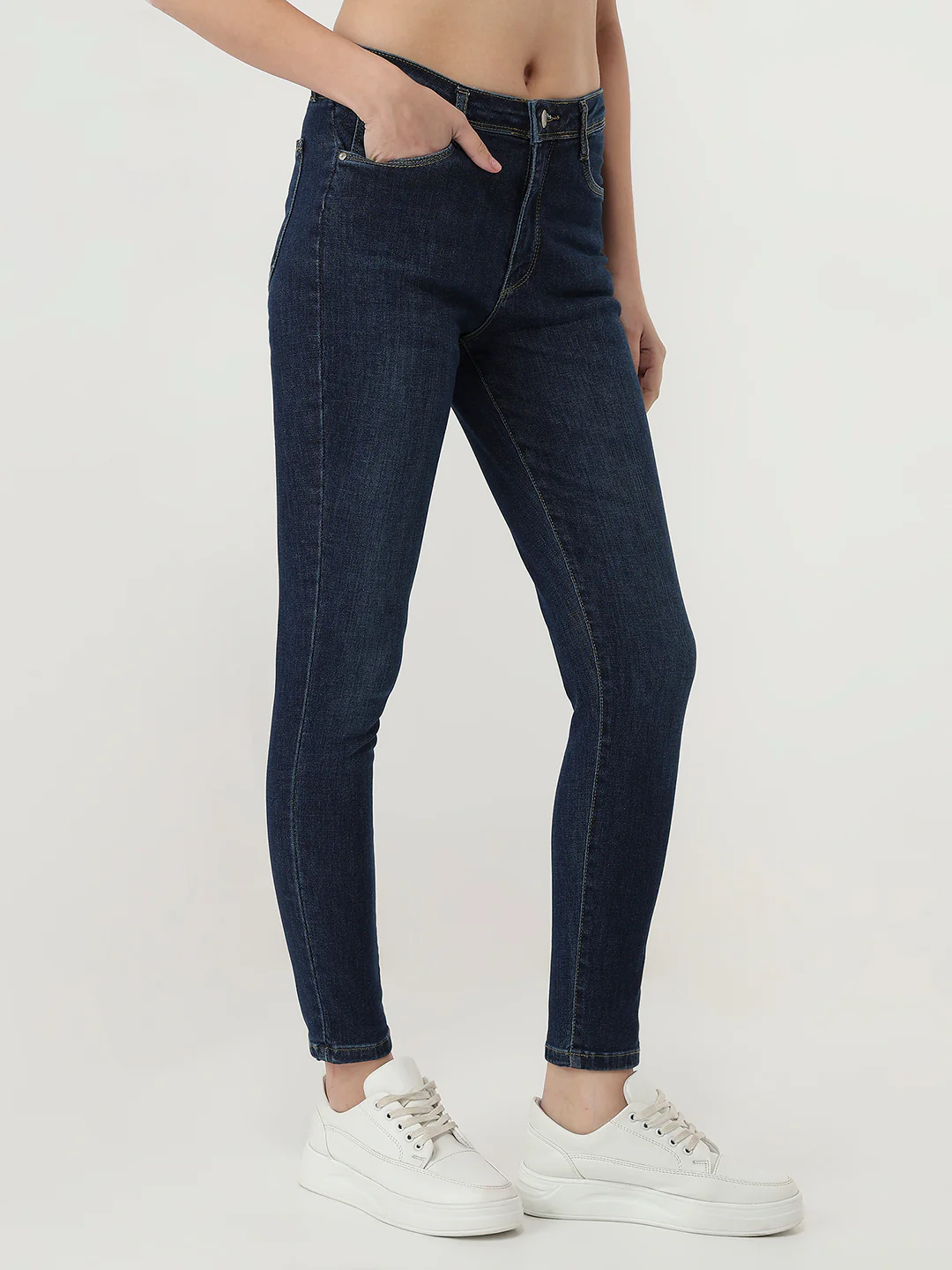 Women Blue High-Rise Skinny Jeans - Image 6