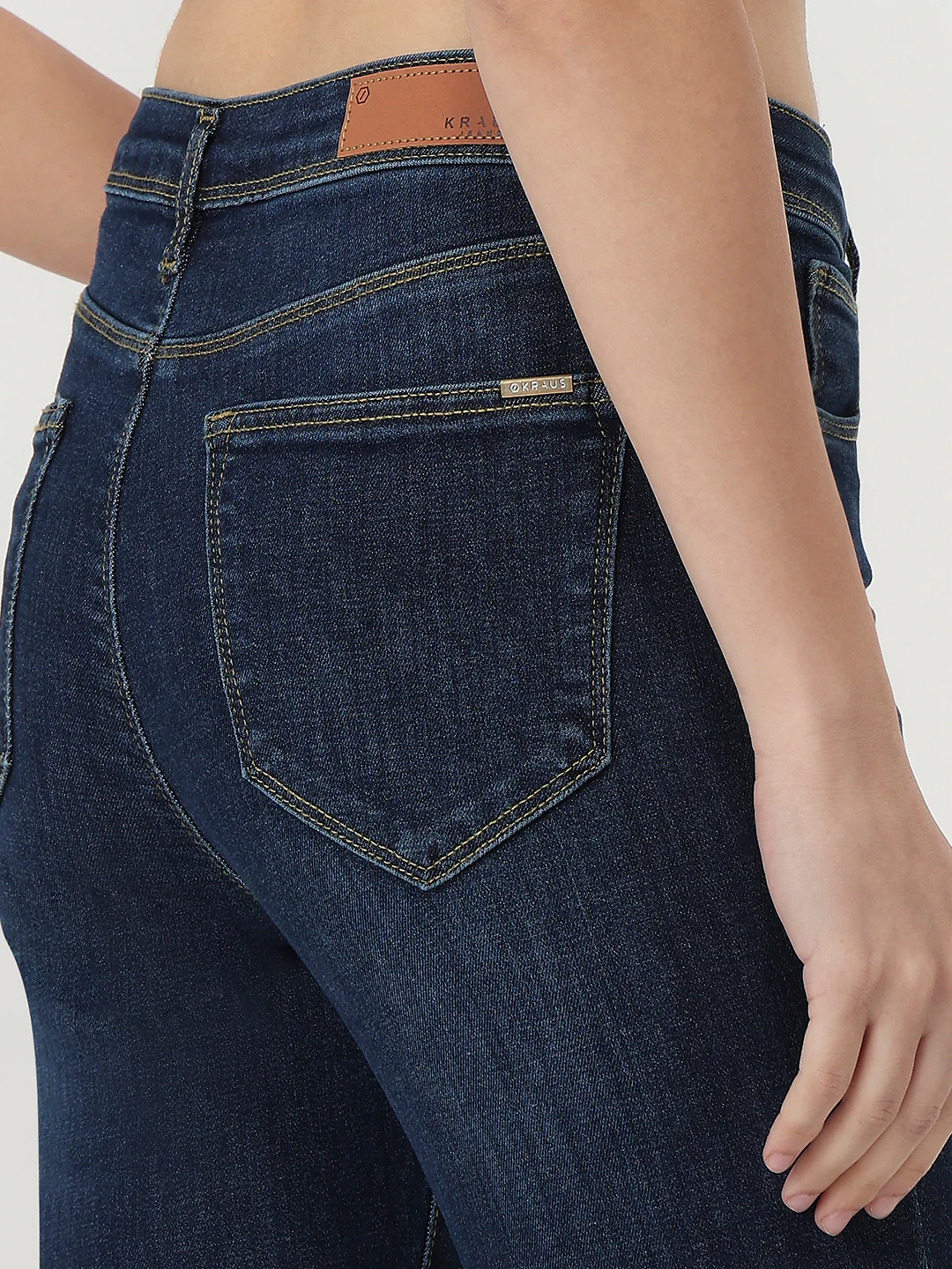 Women Blue High-Rise Skinny Jeans - Image 7