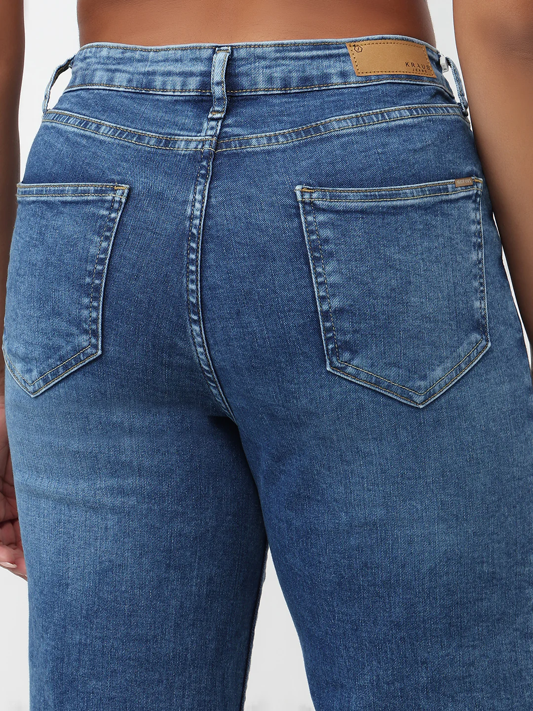 Women Blue High-Rise Straight Fit Jeans - Image 7