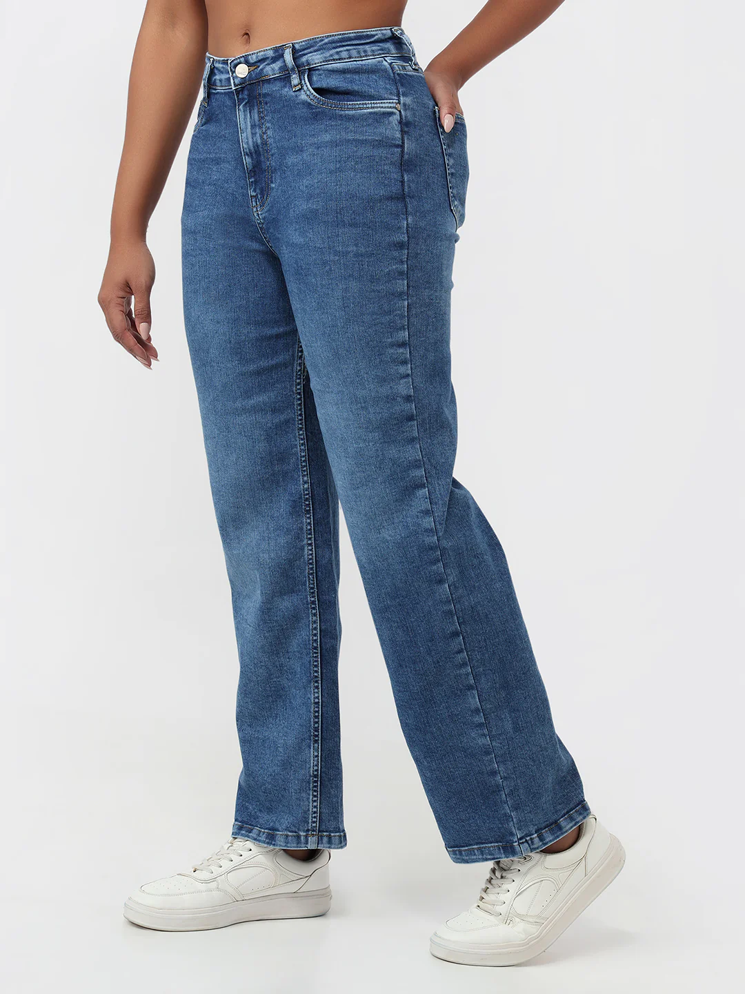 Women Blue High-Rise Straight Fit Jeans - Image 8