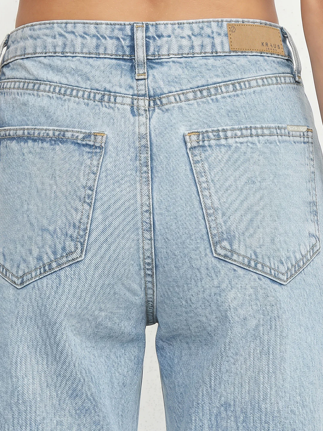 Women Blue High-Rise Straight Fit Jeans - Image 7