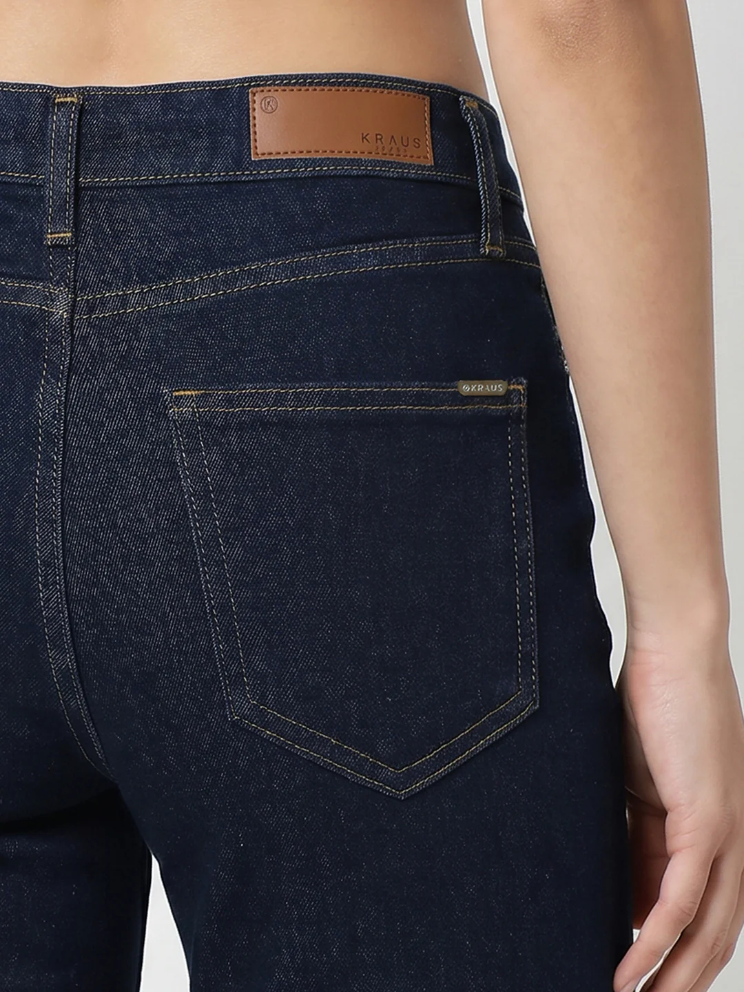 Women Blue High-Rise Straight Fit Jeans - Image 7
