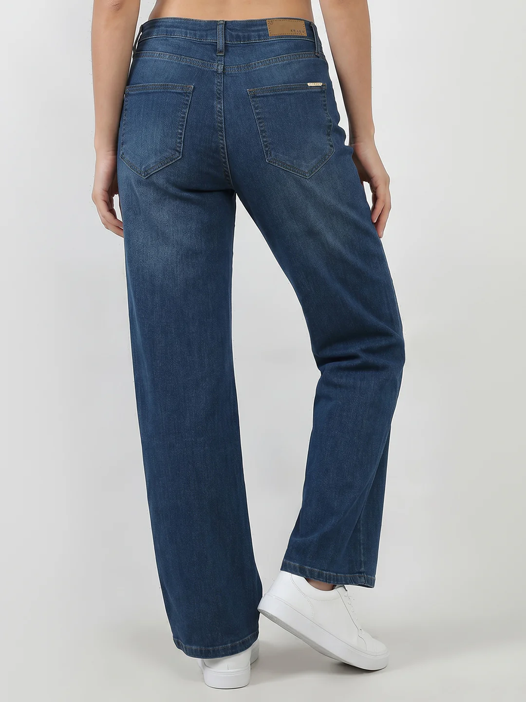 Women Blue High-Rise Straight Fit Jeans - Image 3
