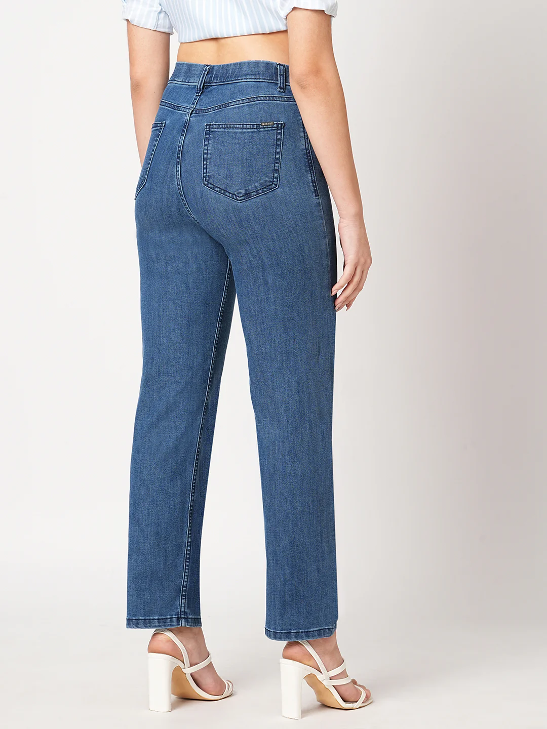 Women Blue High-Rise Straight Fit Jeans - Image 3