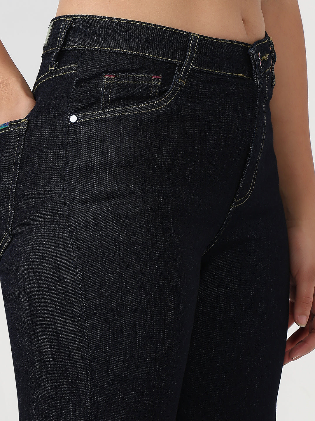 Women Blue High-Rise Straight Jeans - Image 5