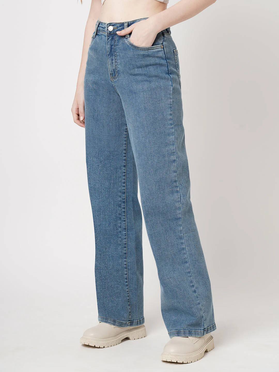 Women Blue High-Rise Wide Leg Jeans - Image 7