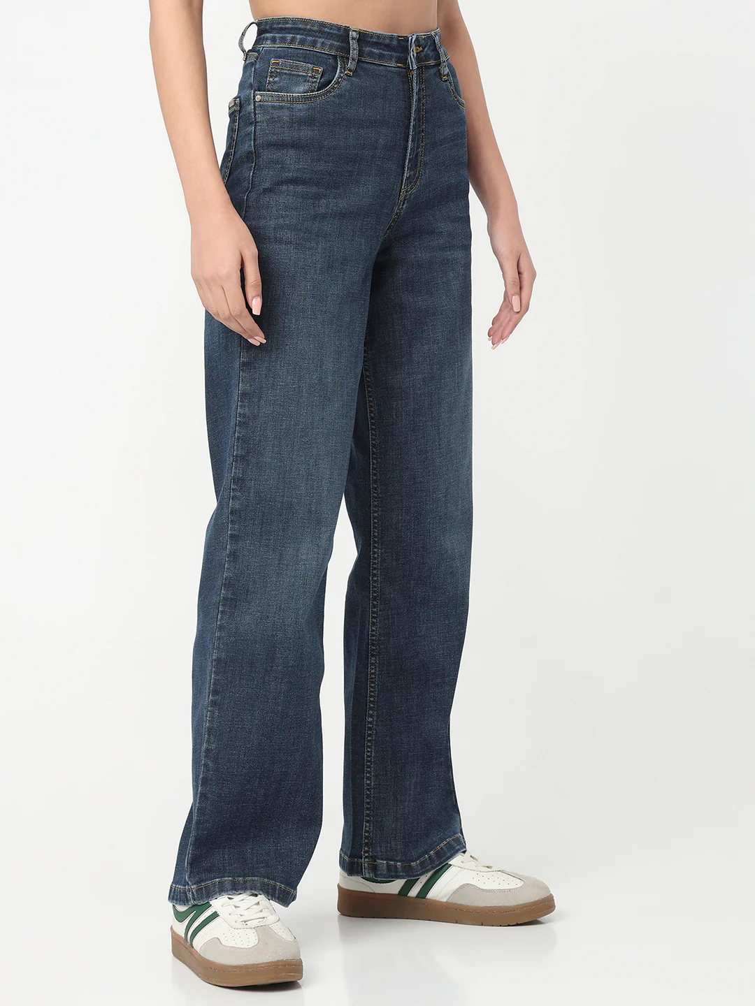 Women Blue High-Rise Wide Leg Jeans - Image 6