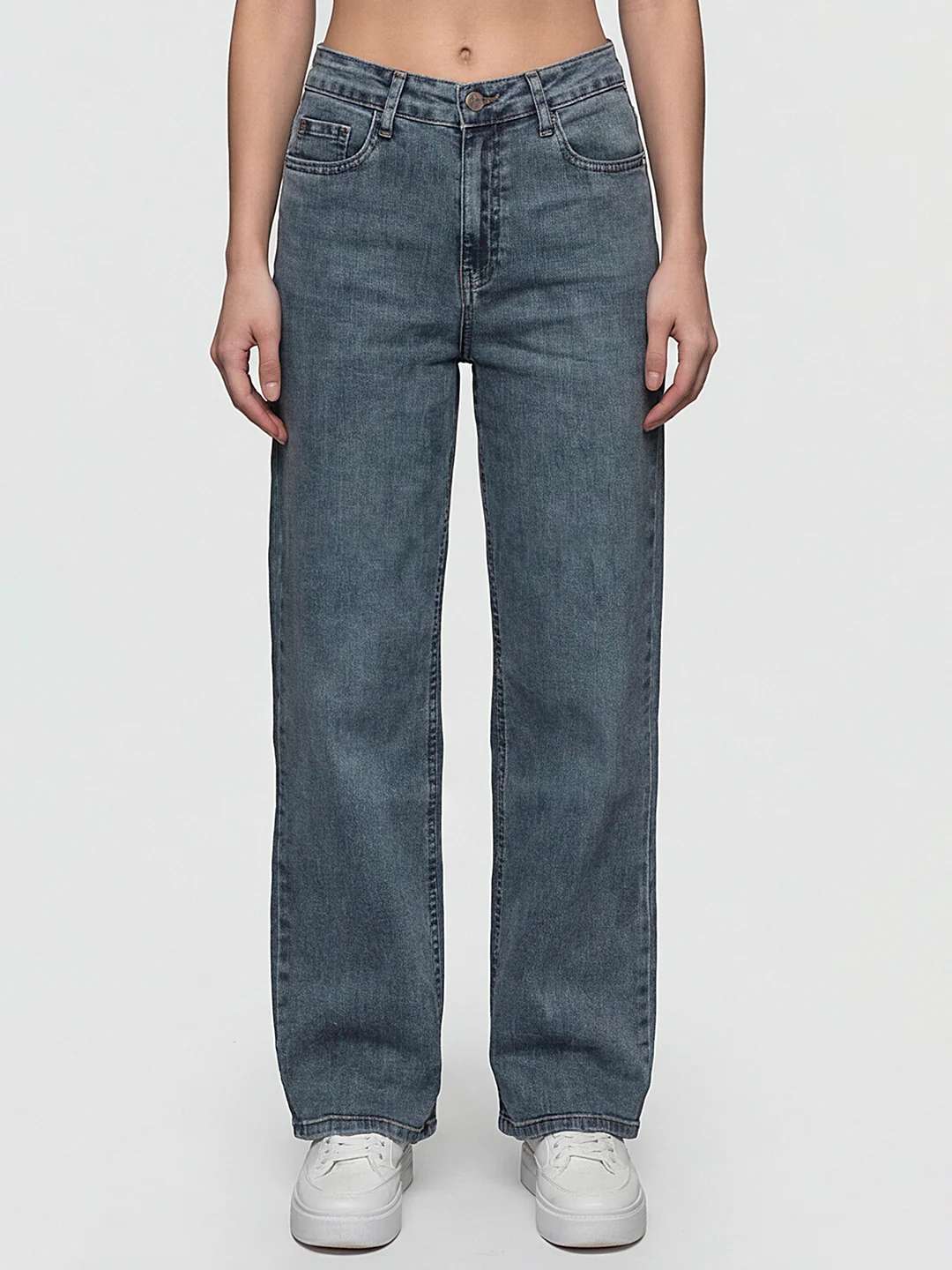 Women Blue High-Rise Wide Leg Jeans - Image 2