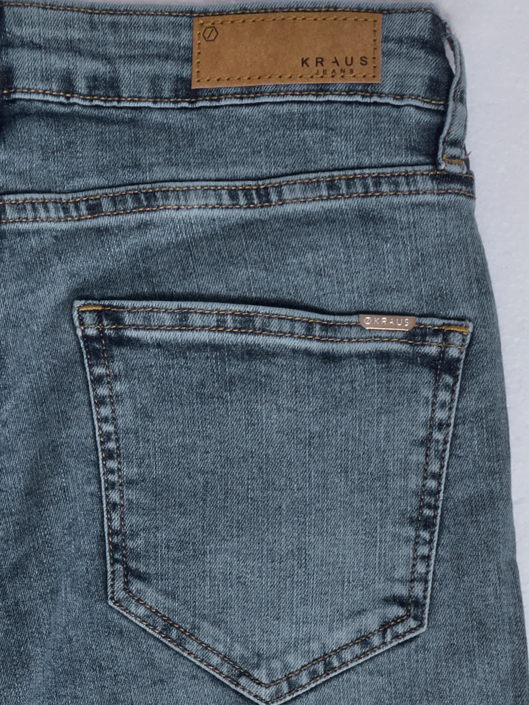 Women Blue High-Rise Wide Leg Jeans - Image 6