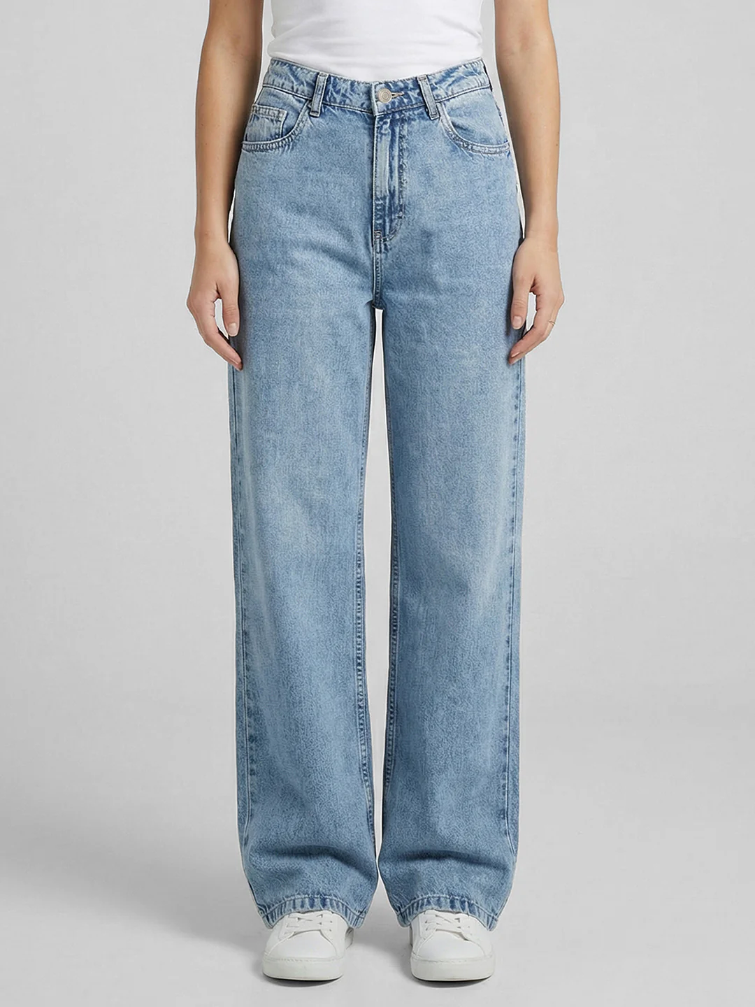 Women Blue High-Rise Wide Leg Jeans - Image 2
