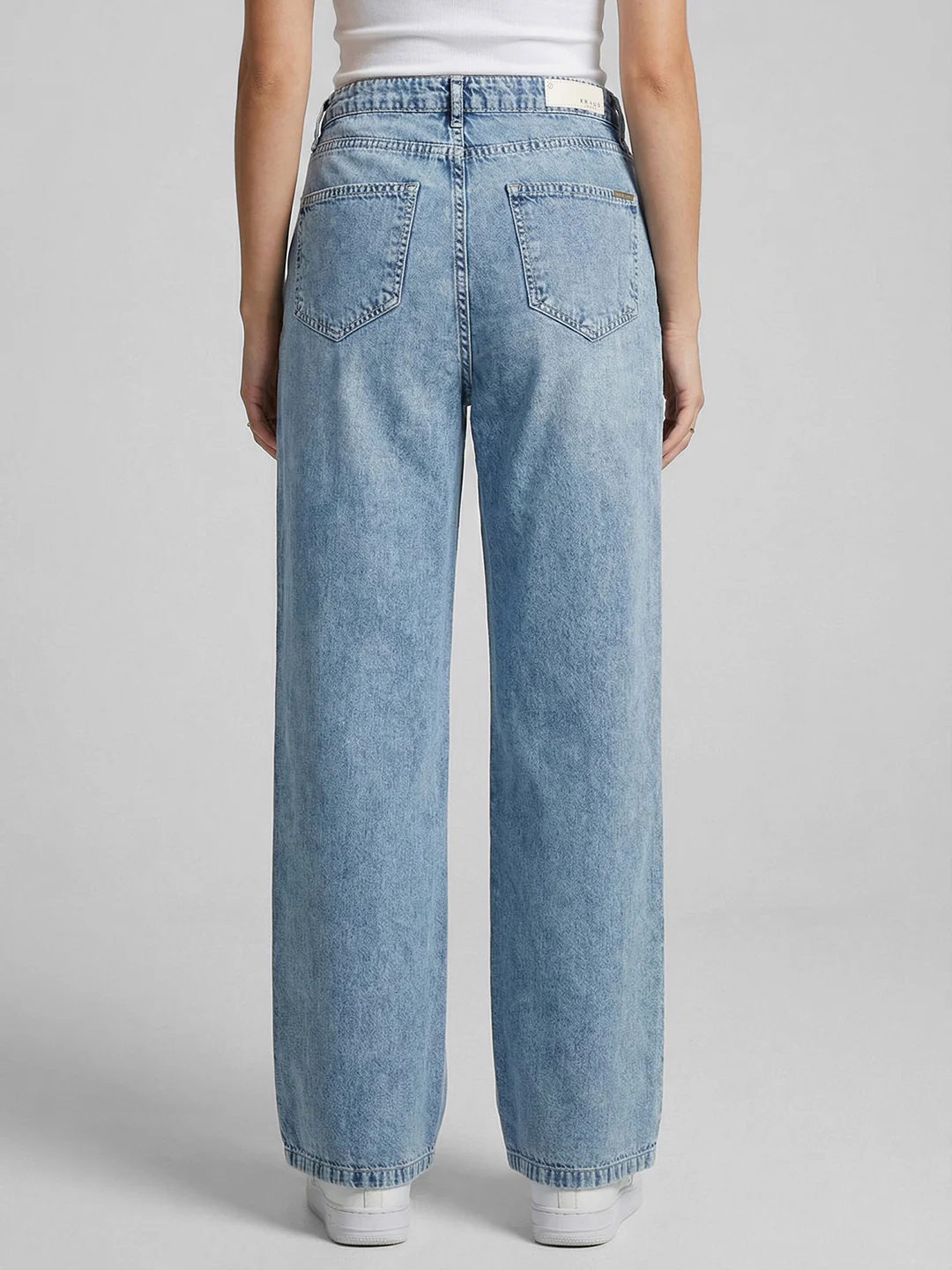 Women Blue High-Rise Wide Leg Jeans - Image 3